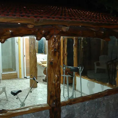 Apart-Hotel Gibert'S House-3